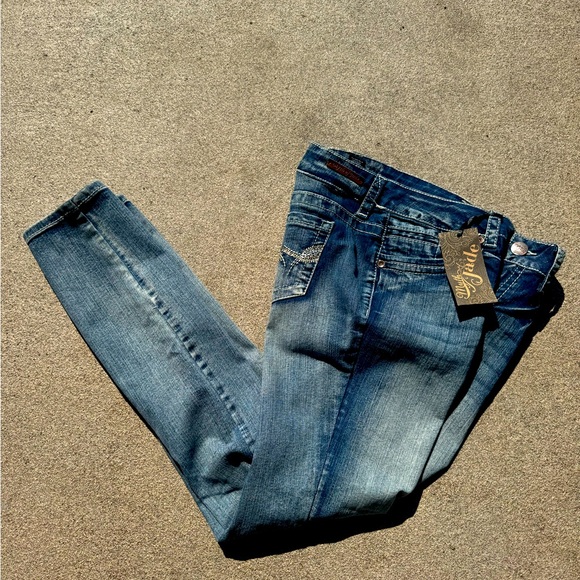 Myth of Jade, Skinny Jeans, Size 4 - Picture 3 of 4